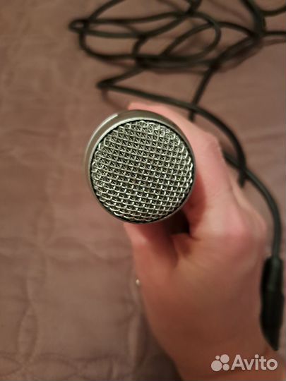 Микрофон для караоке, выступлений на аудиторию