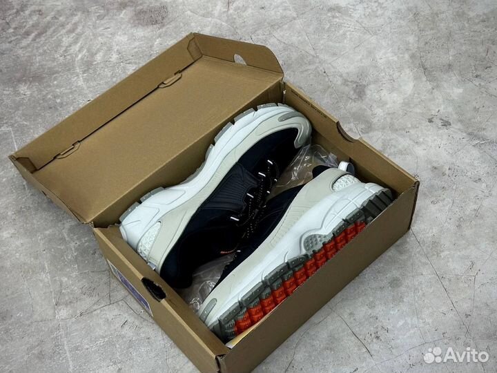 Кроссовки Nike Zoom Vomero Roam Silver