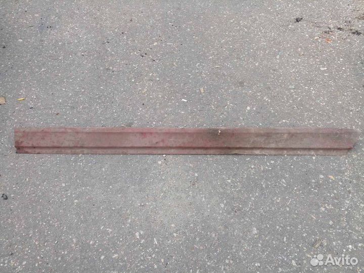 Порог газ 24