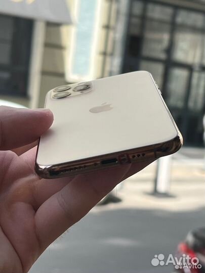 iPhone 11 Pro, 256 ГБ