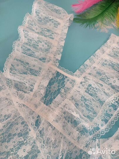 Белый школьный фартук