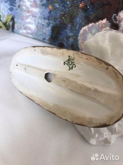 Фарфоровые статуэтки