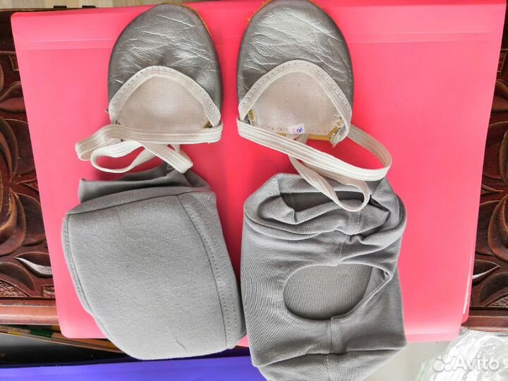 Получешки и наколенники на 3 года