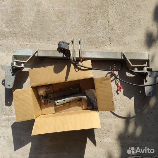 Фаркоп на Honda CRV 4