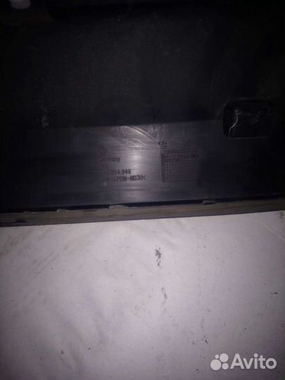 Накладка двери volkswagen tiguan 1