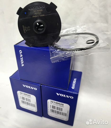 Фильтр масляный Volvo 32140029 / 32140028