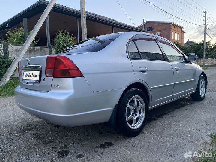 Honda Civic 1.7 AT, 2002, 300 000 км