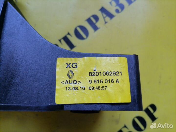 Кулиса кпп Renault Megane 3 2009-2016 универсал