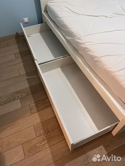 Кровать IKEA с матрасом