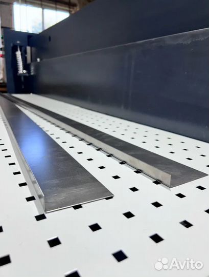 Комплект порогов Mazda 3 без посредников