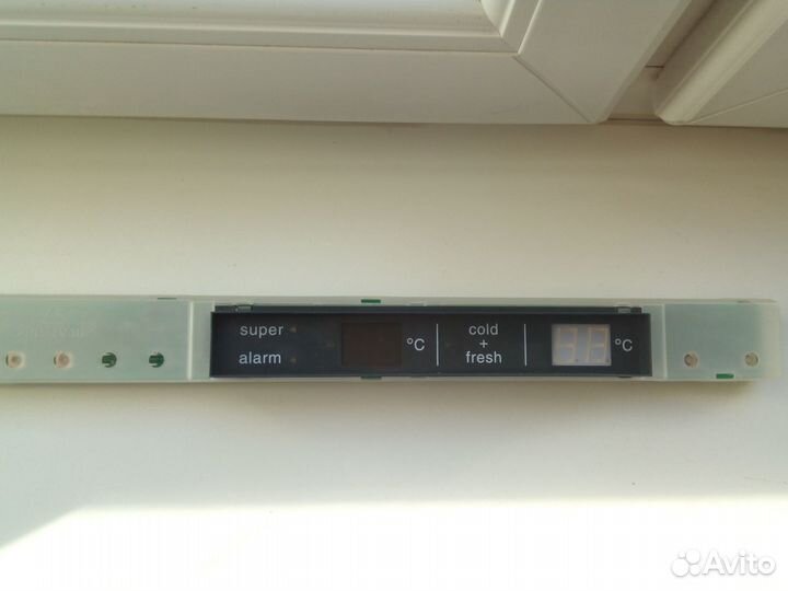 Запчасти,платы холодильника Bosch, Siemens KSF3200