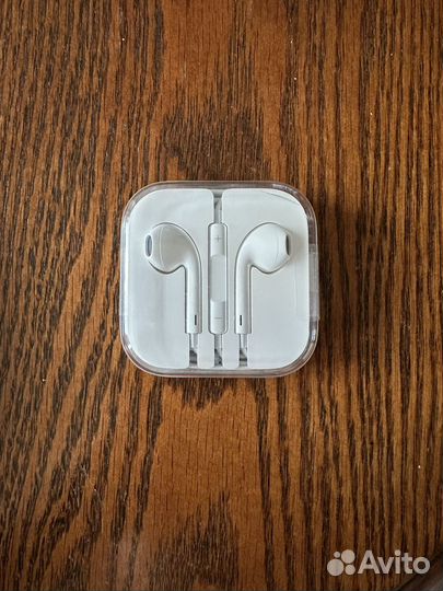 Наушники earpods