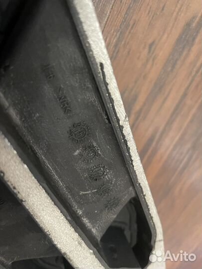 Подушка двигателя (гитара) верхняя volvo 31330590