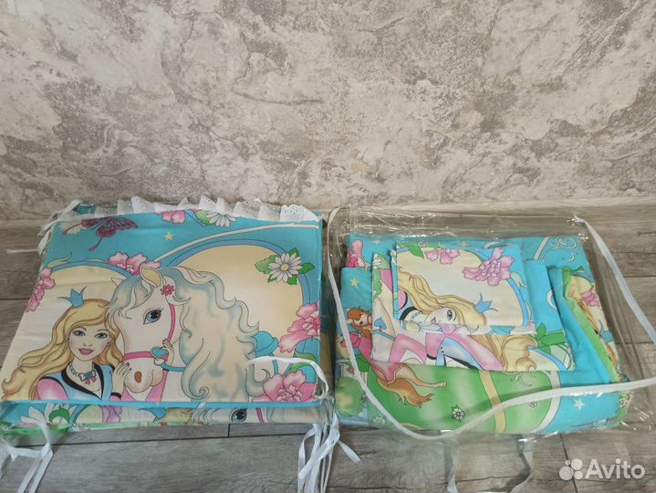 Бортики в кроватку