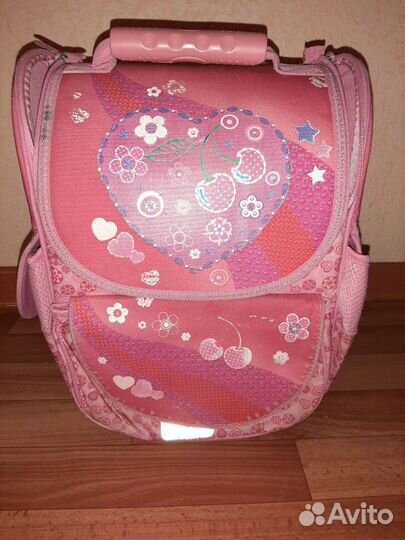 Школьный рюкзак