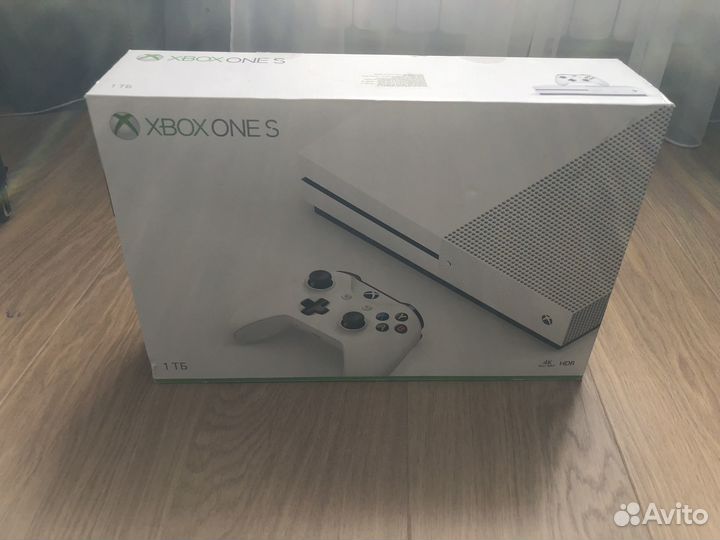 Игровая консоль xbox one s