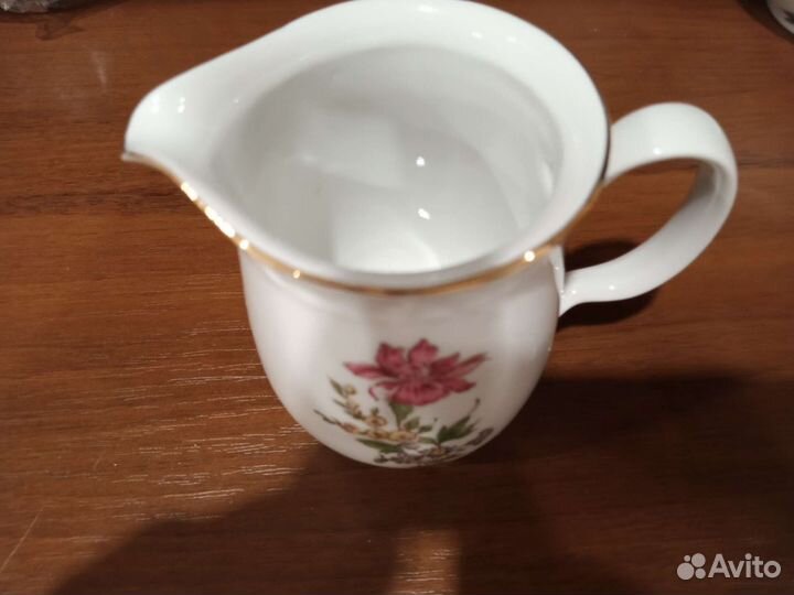 Молочник фарфор