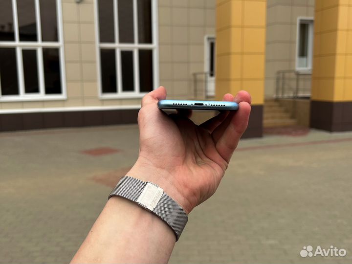 iPhone Xr, 128 ГБ