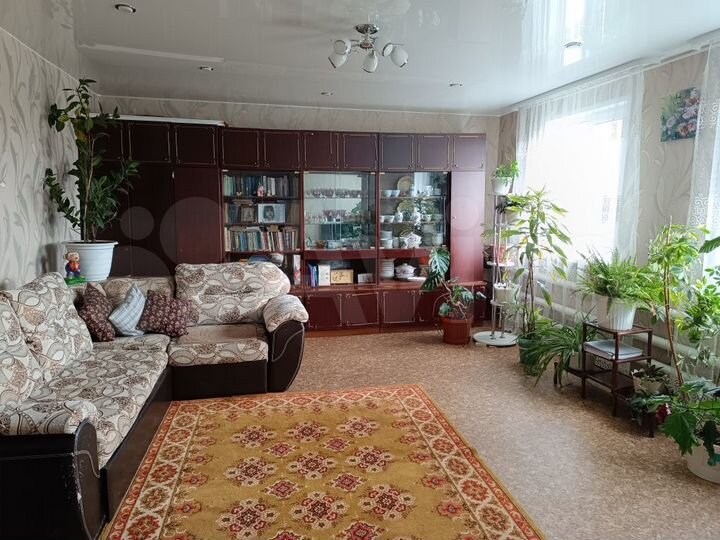 Дом 76,7 м² на участке 50 сот.