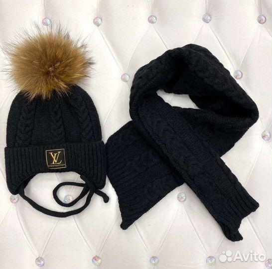 Комплект шапка и шарф