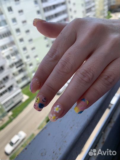 Маникюр на дому