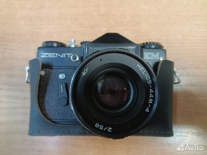 Фотоаппарат Zenit EM с Гелиос (Helios) 44M-4 №8637