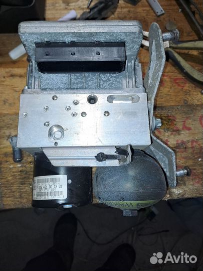 Блок SBC A0054318012 мерседес