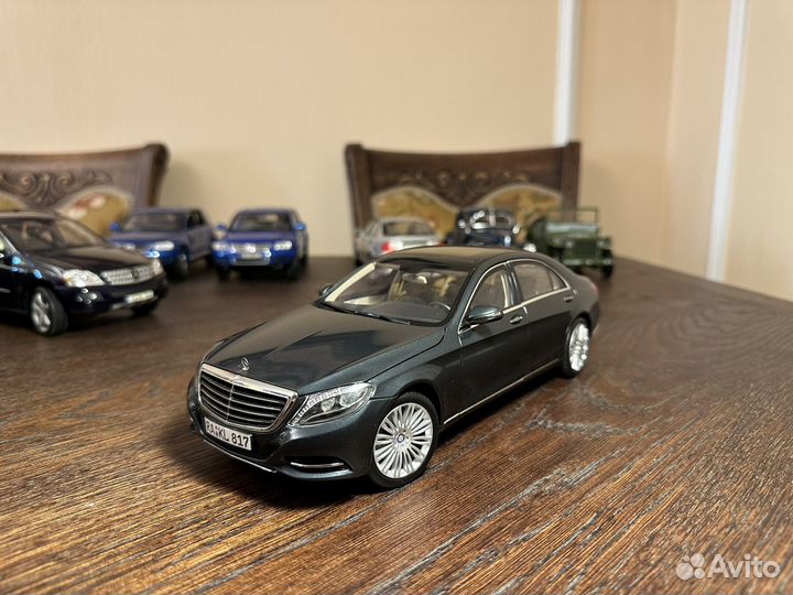 1:18 Mercedes-Benz ML W164, Mercedes S-class W222