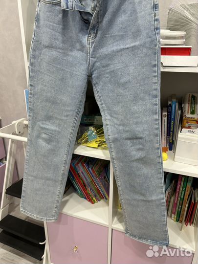 Джинсы