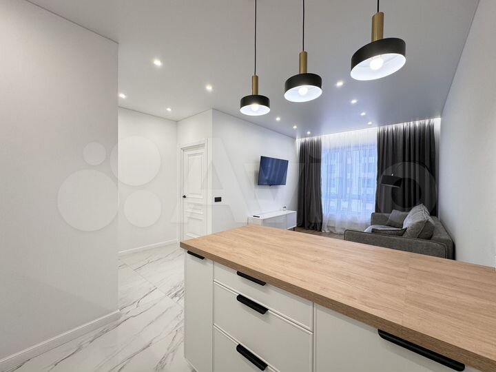 2-к. квартира, 40 м², 19/32 эт.