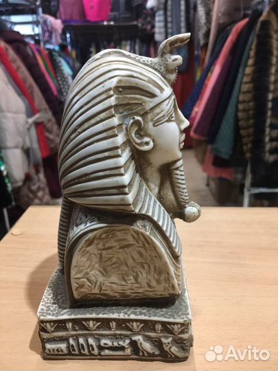 Фараон (из базальта ) - символ власти (новый)