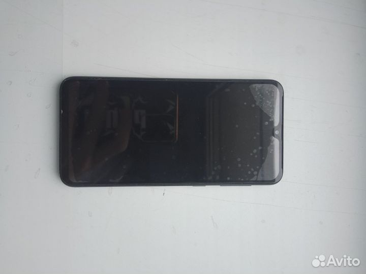 Samsung Galaxy A10, 2/32 ГБ