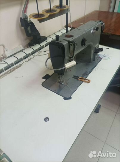 Швейная машина