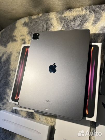 iPad Pro 12.9 2022 M2 1TB SIM+Keyboard+Pencil 2