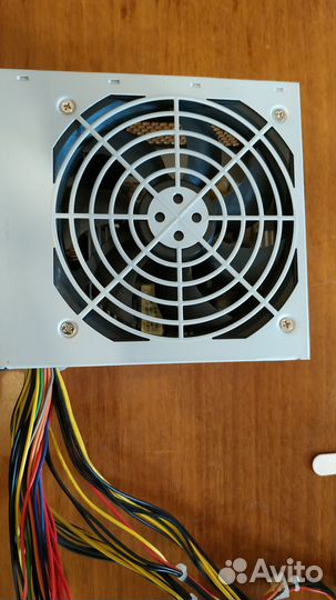 Блоки питания до 450 Ват с питанием видеокарты