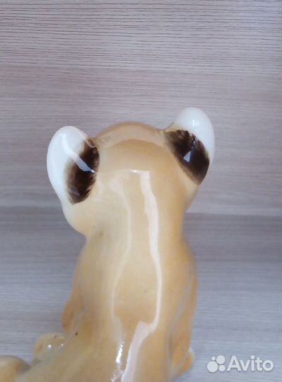 Статуэтка Львёнок. Клеймо лфз Фарфор СССР