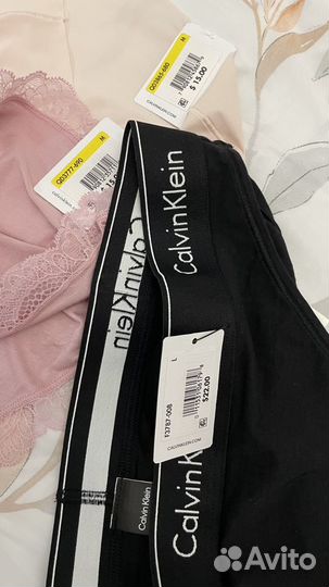 Новые бикини трусы Оригинал Calvin Klein