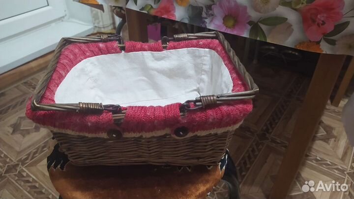 Корзина плетеная