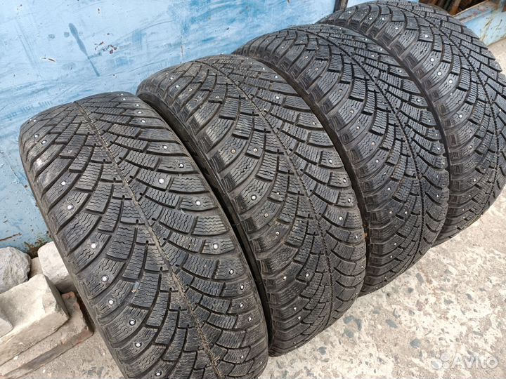 Bfgoodrich G-Force Stud 215/55 R17