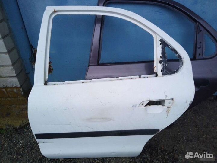 Дверь Ford Mondeo 2