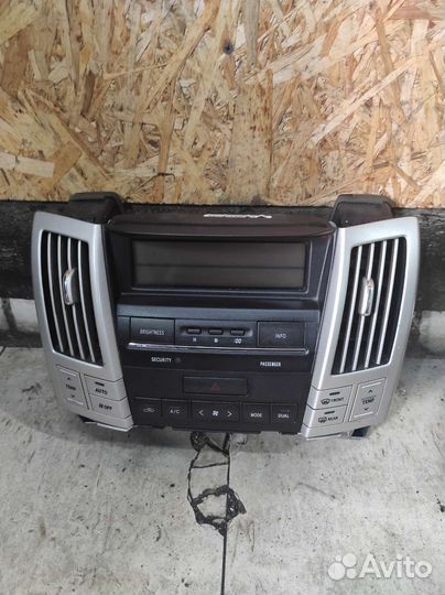 Блок управления климатом Lexus RX350 2007 год