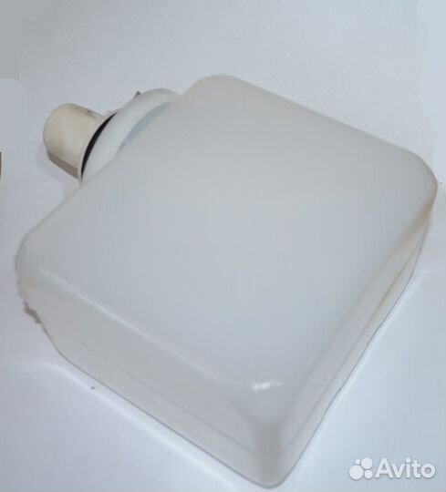 Бачок омывателя в сб. 1112.5208000 24в 2л