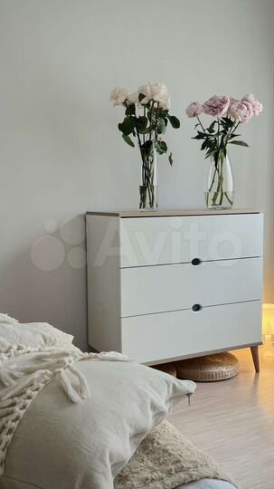 2-к. квартира, 55 м², 1/3 эт.