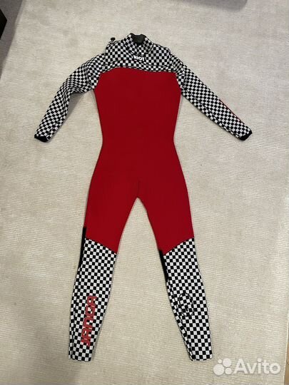 Гидрокостюм вейкборд, вейксерф, кайт 4мм Janga L