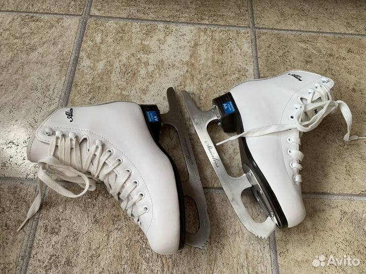 Коньки фигурные детские Nordway Alice 32р