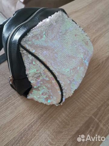 Рюкзак с пайетками