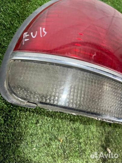 Фонарь задний левый Nissan Bluebird X (U13) U13