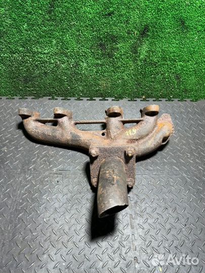 Выпускной коллектор Volkswagen Passat 2005