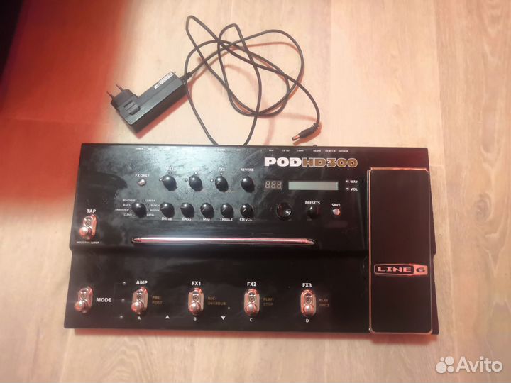 Гитарный процессор эффектов line 6 pod HD 300