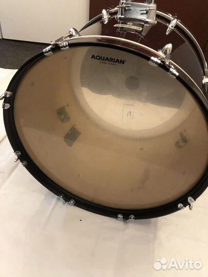 Ударная установка Hohner drumset, цвет вишнёвый